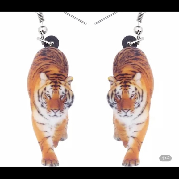 Nwt cincinnati bengal tiger earrings - Picture 3 of 6